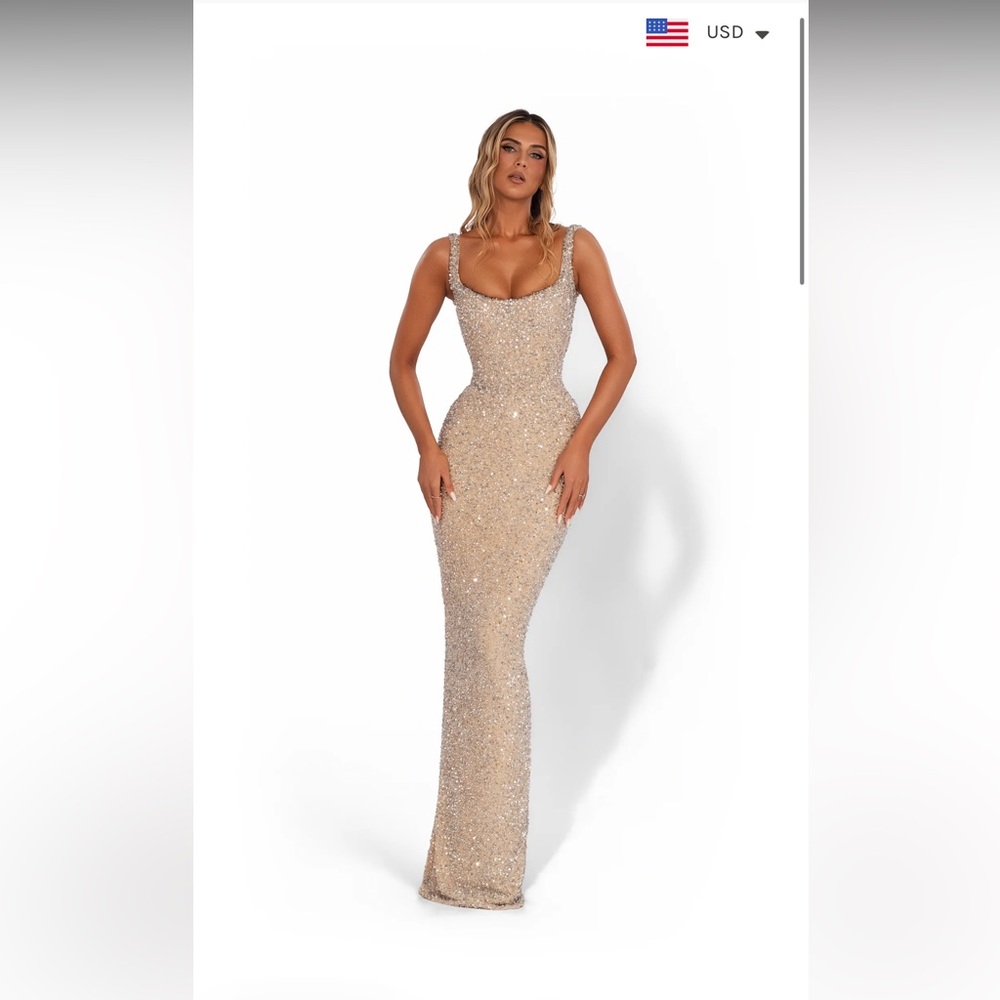 Albina Dyla Strapless Glittering Evening Dress